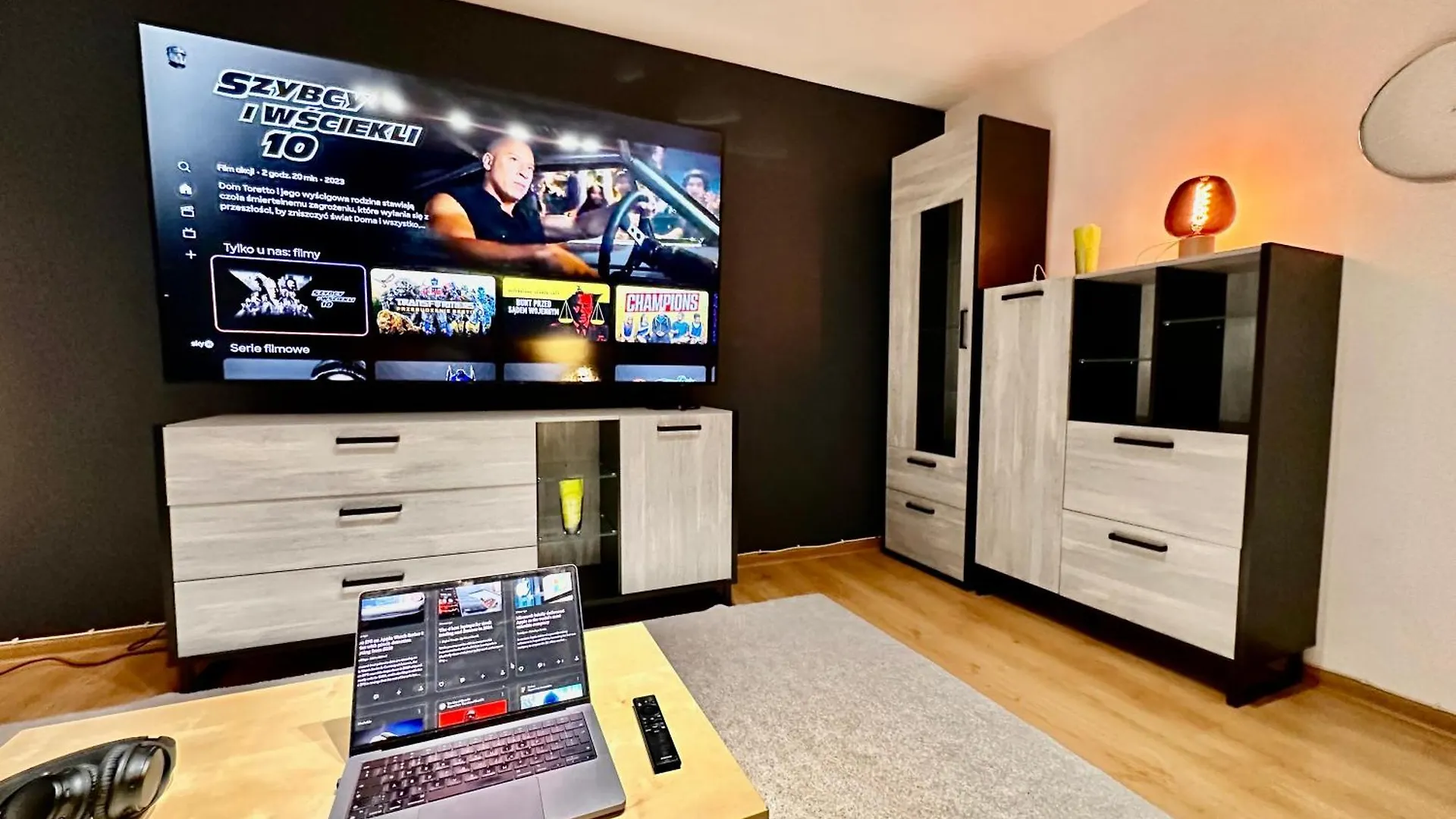 Apartamento View 3 Fast Wifi 1Gbs 85'Tv Amazontv Hbo Disney+ Varsóvia